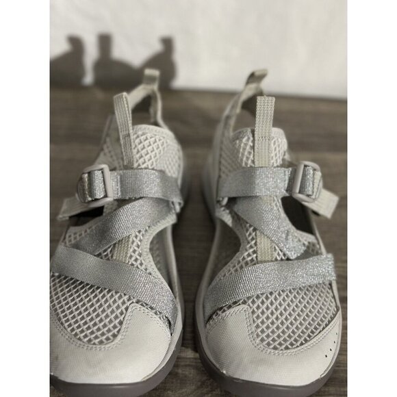 CHACO ODYSSEY Closed Toe Hiking Sport Sandals Women 8 Metallic Silver/Gray Mesh - Picture 8 of 14